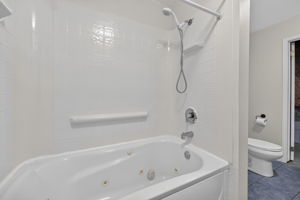  Photo 52