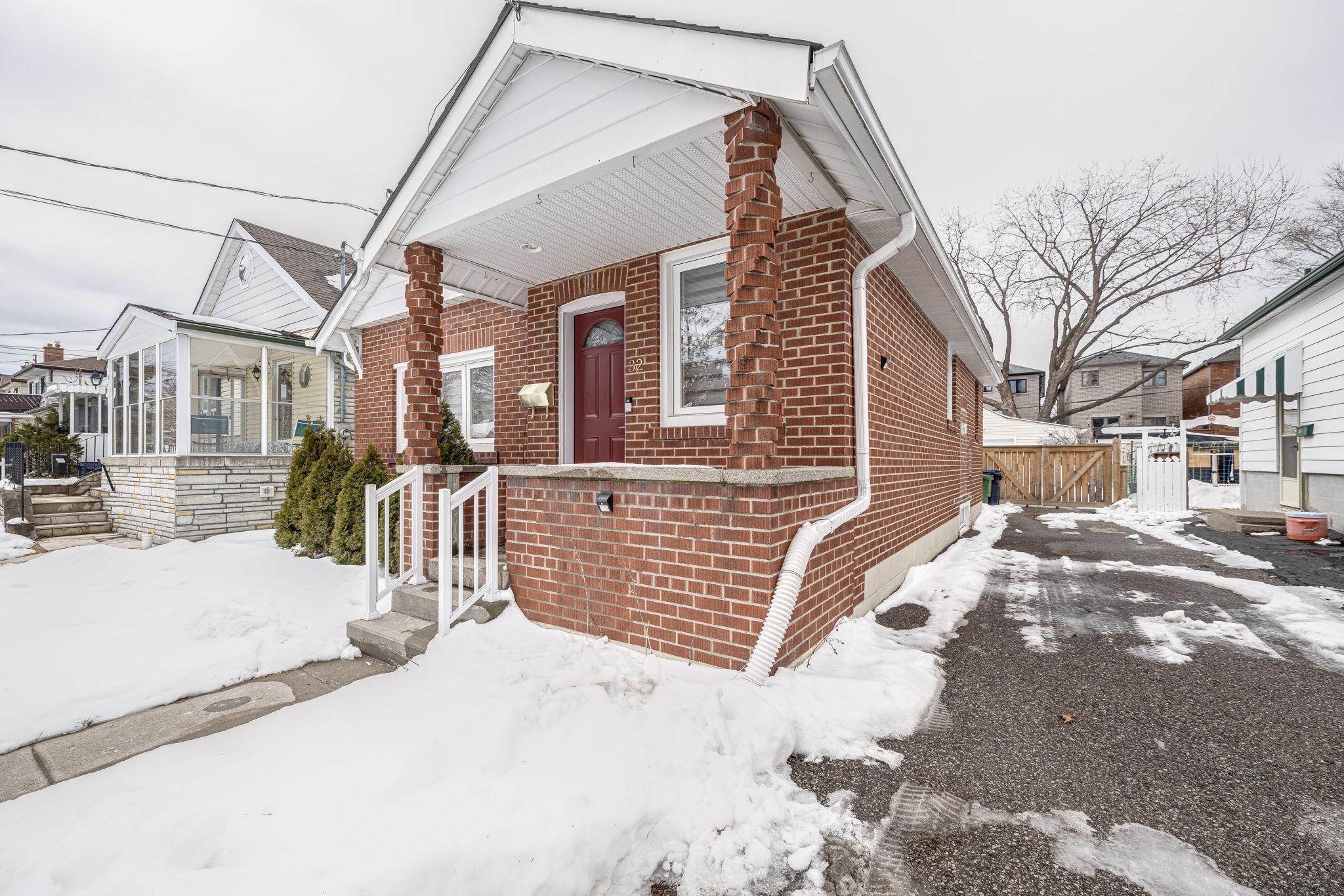 Toronto property showcase — delivered property photograph 4
