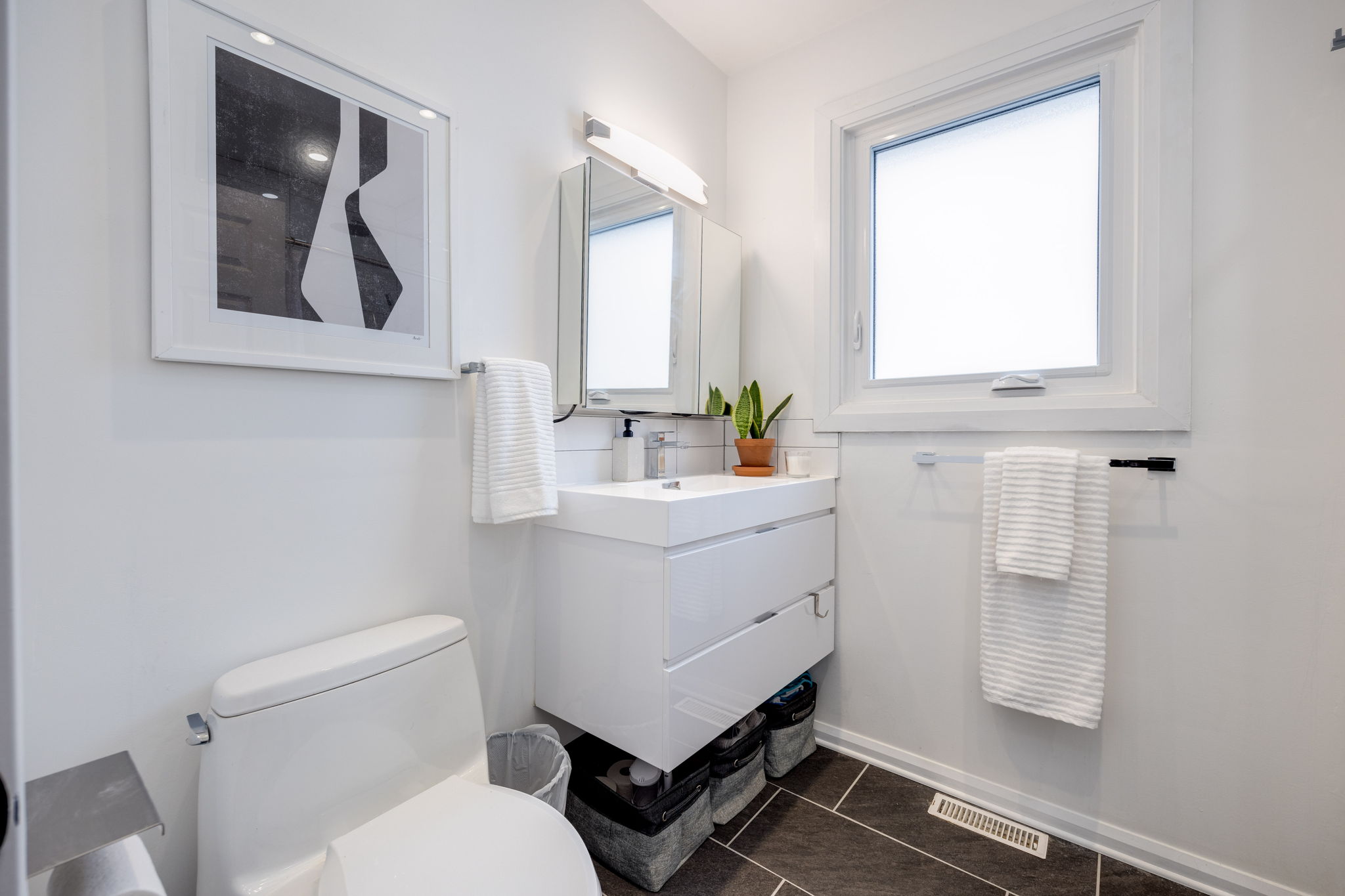 Toronto property showcase — delivered property photograph 15