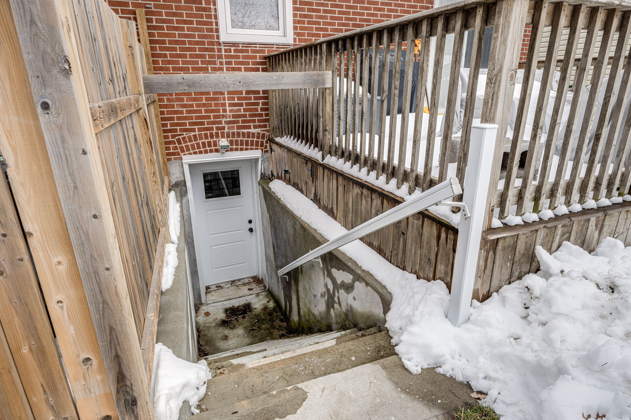 Toronto property showcase — delivered property photograph 38
