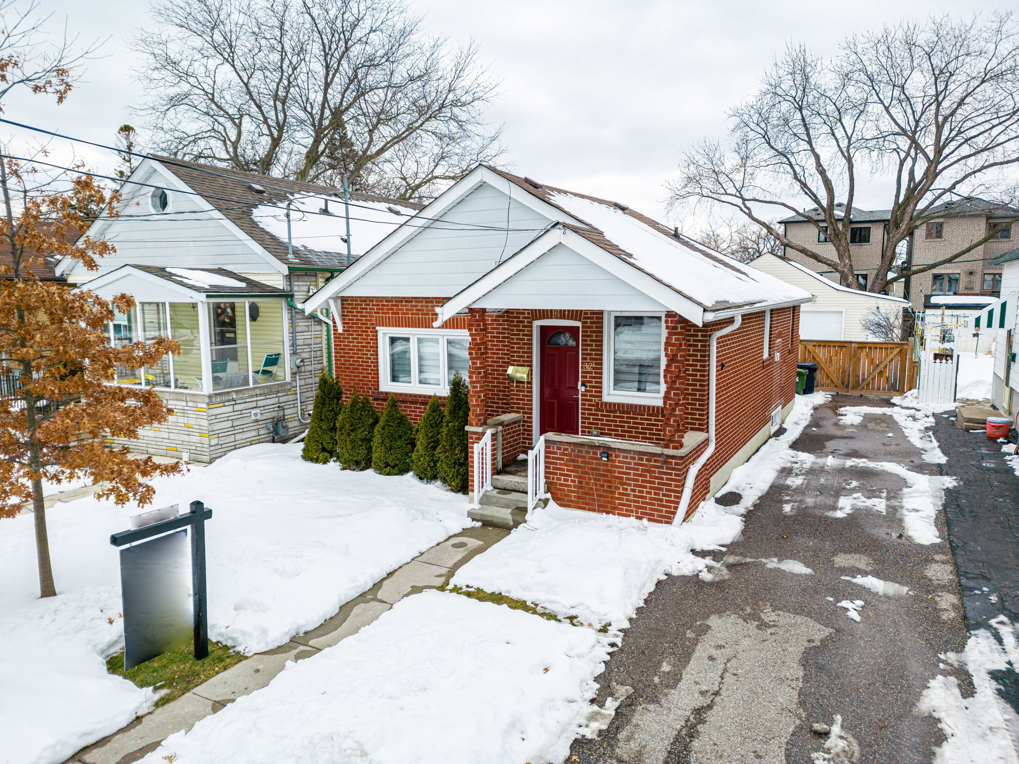 Toronto property showcase — delivered property photograph 3