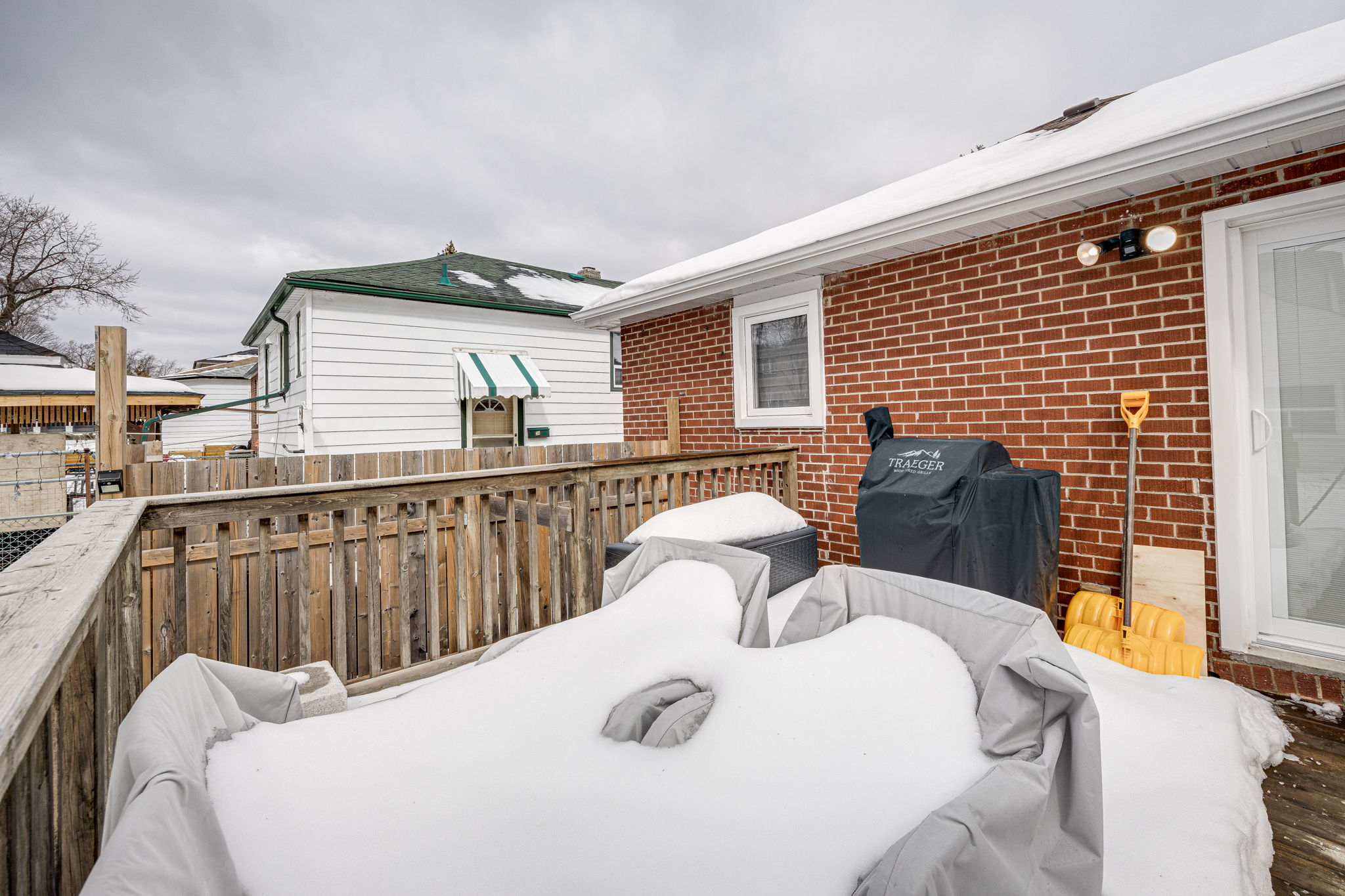 Toronto property showcase — delivered property photograph 44
