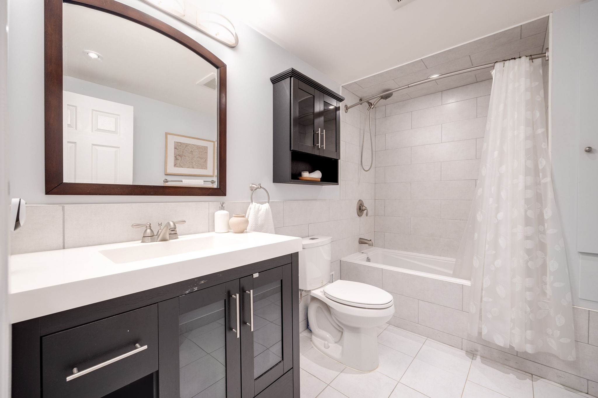Toronto property showcase — delivered property photograph 32