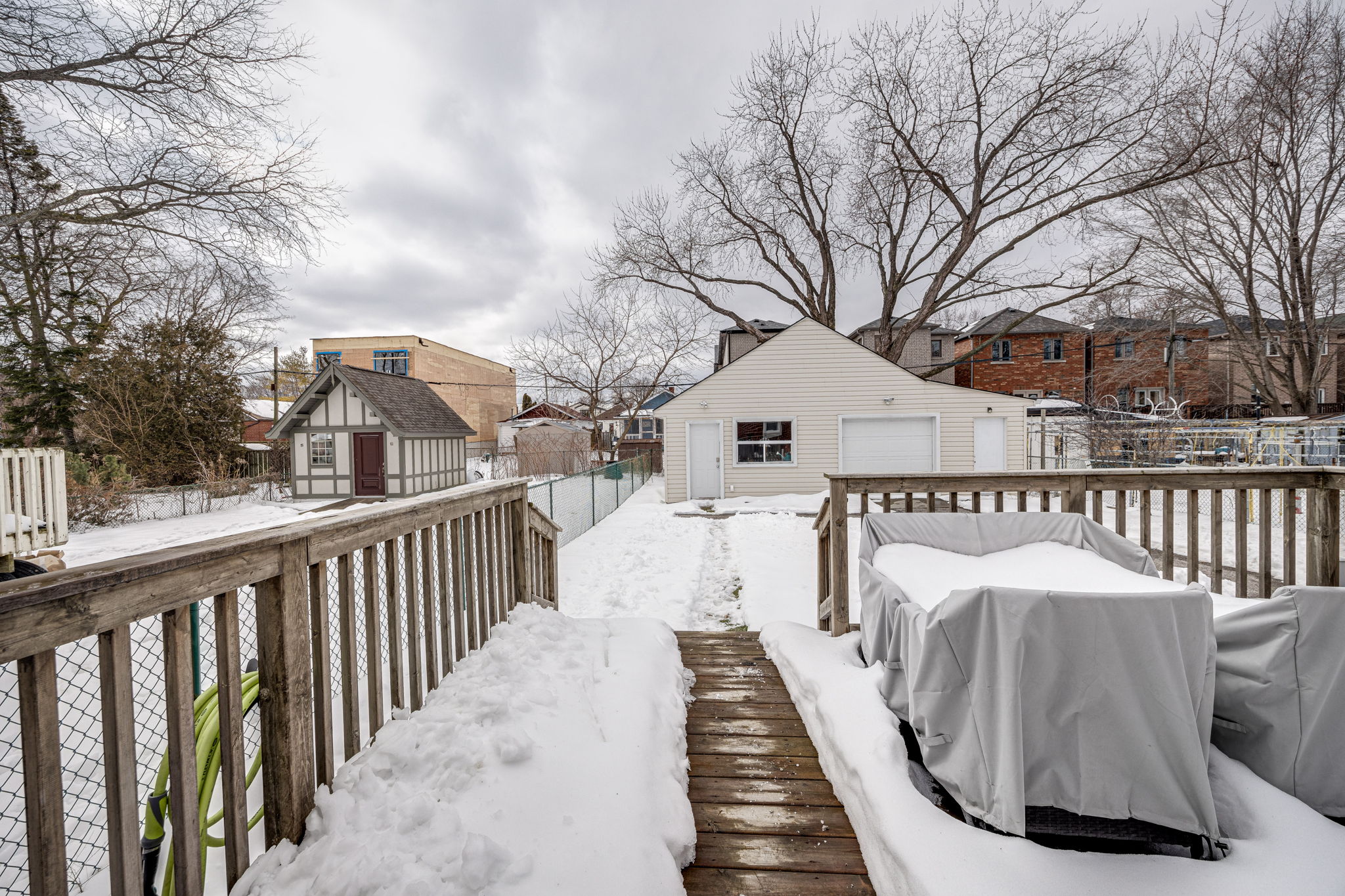 Toronto property showcase — delivered property photograph 45