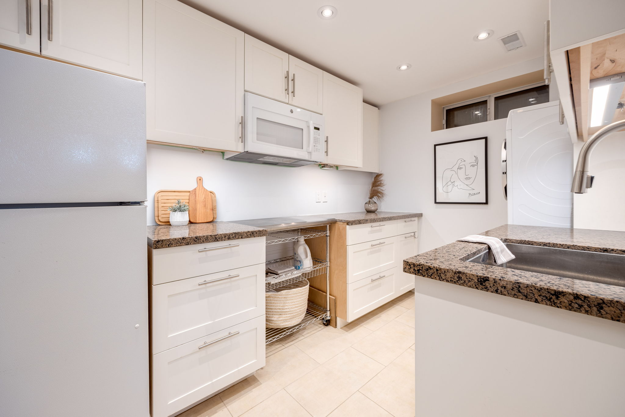 Toronto property showcase — delivered property photograph 26