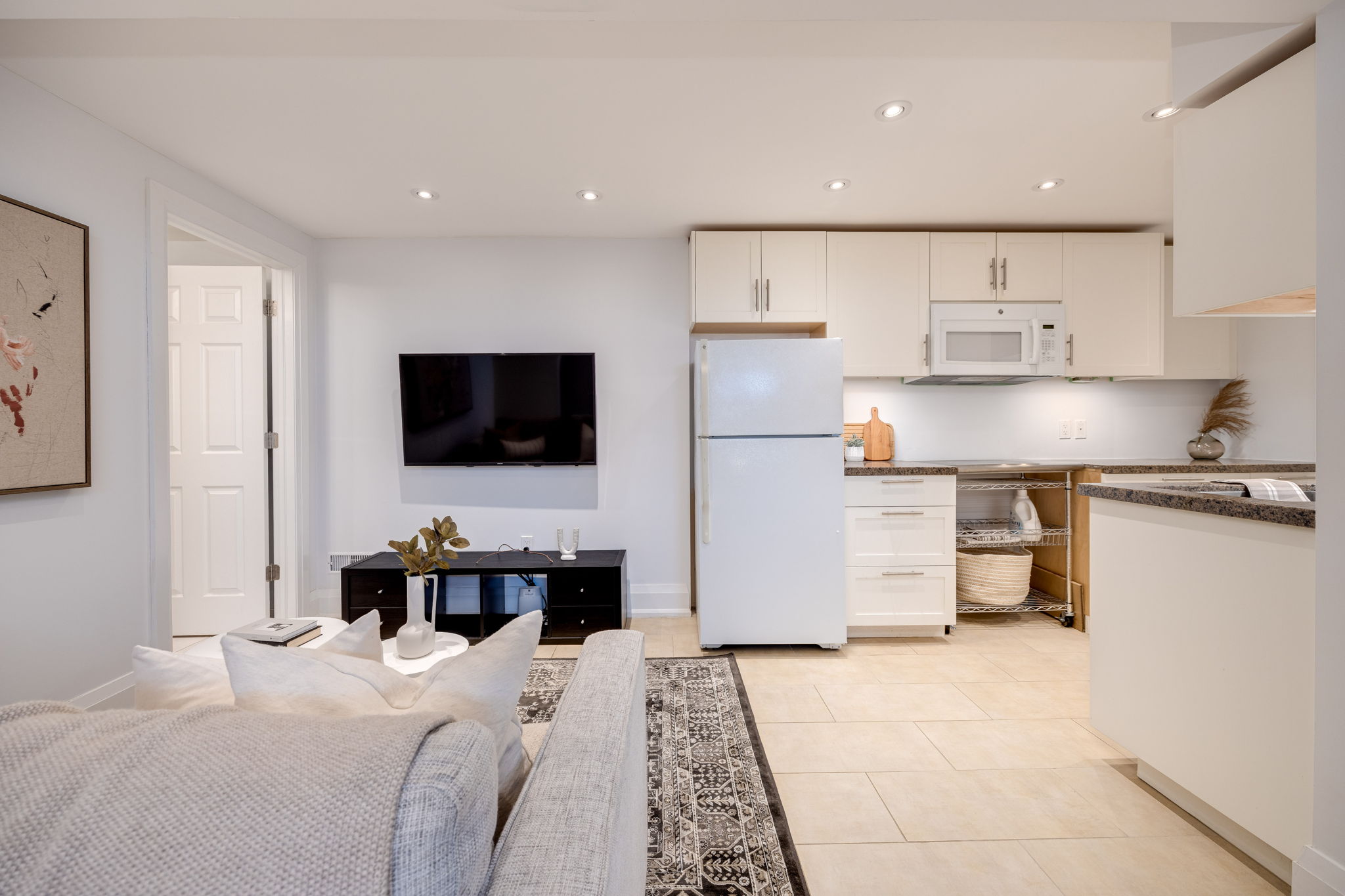 Toronto property showcase — delivered property photograph 22