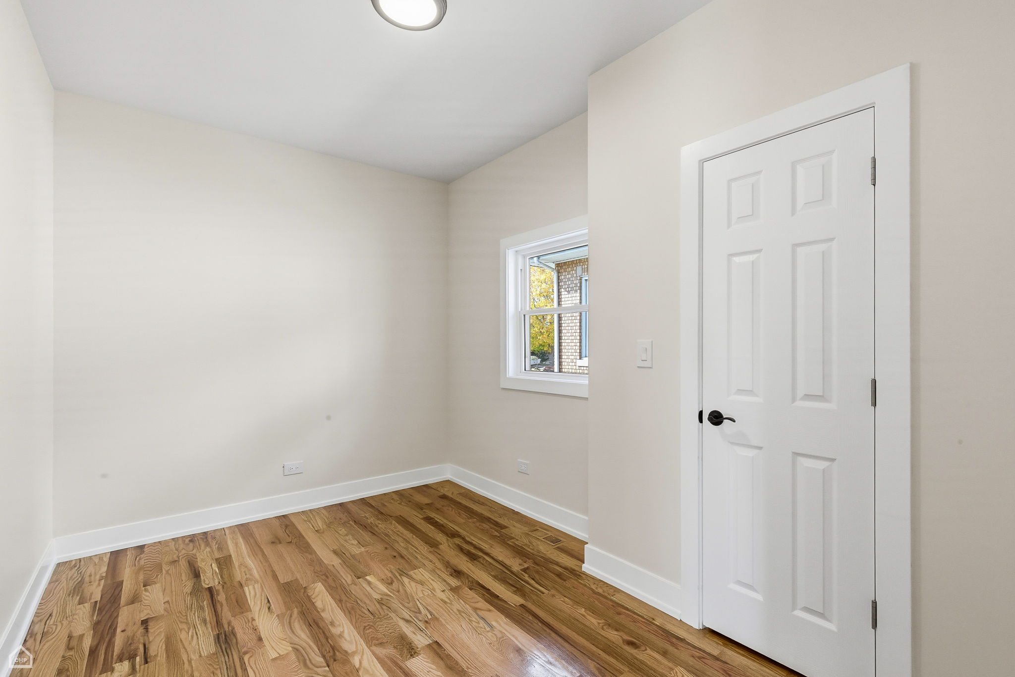 320 157th St_CHP2025_008