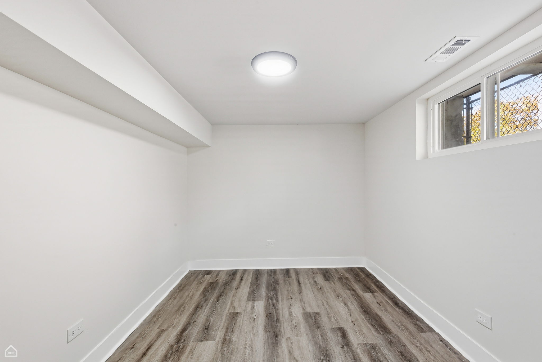 320 157th St_CHP2025_028