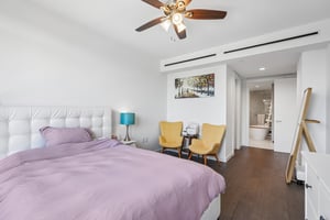 Adolphus Ave 410-S3008-014.jpg