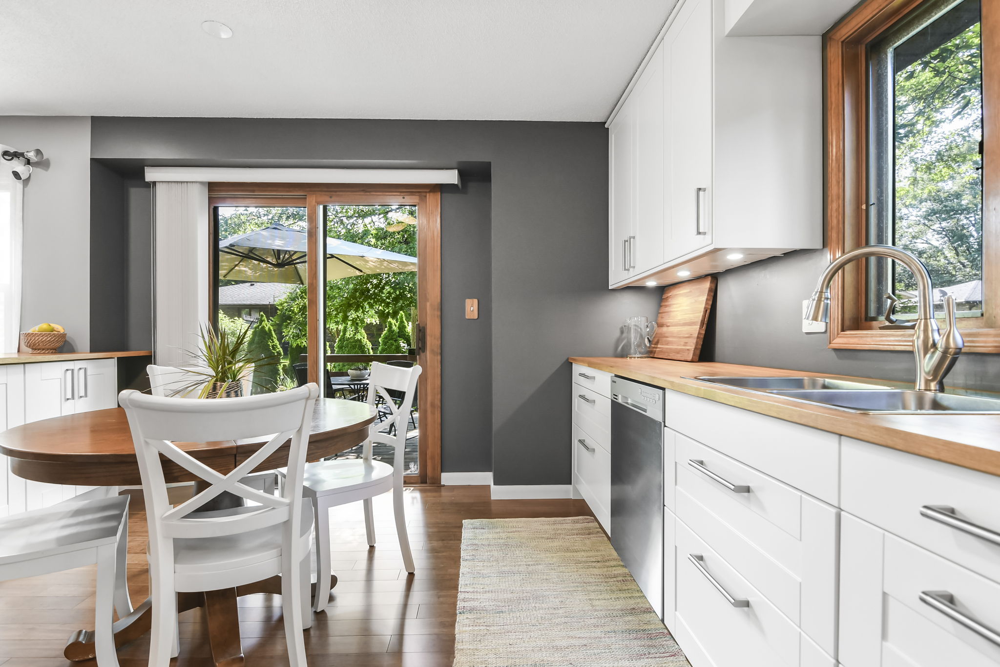 320 Astoria Rd, Springfield, IL 62704 Design Eyes Photography