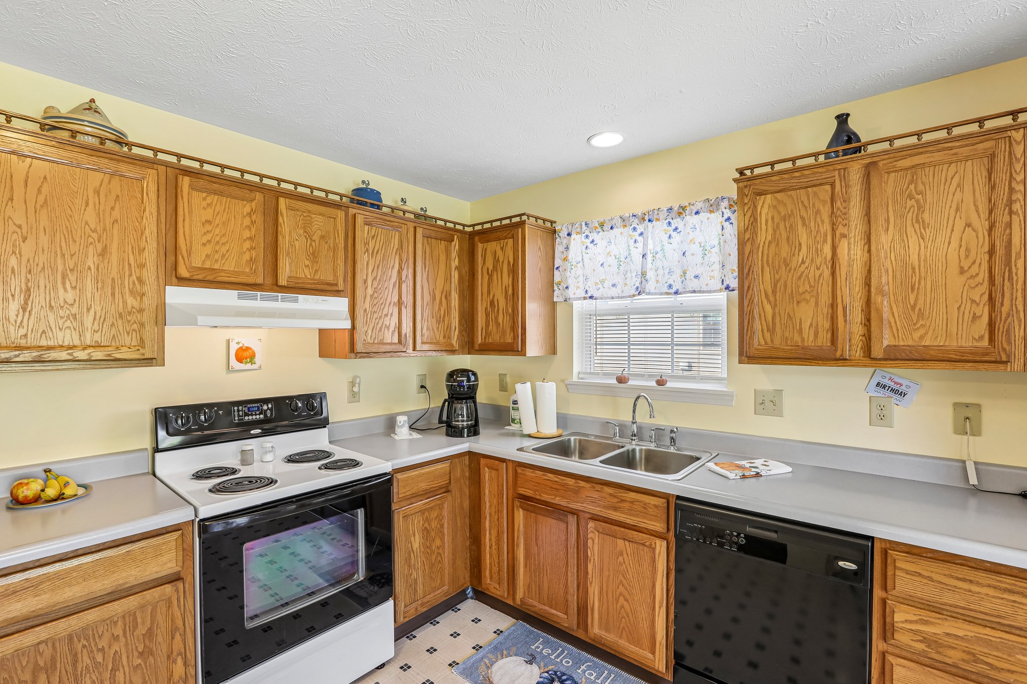 320 E Quail Wood Ln-S2909-015.jpg
