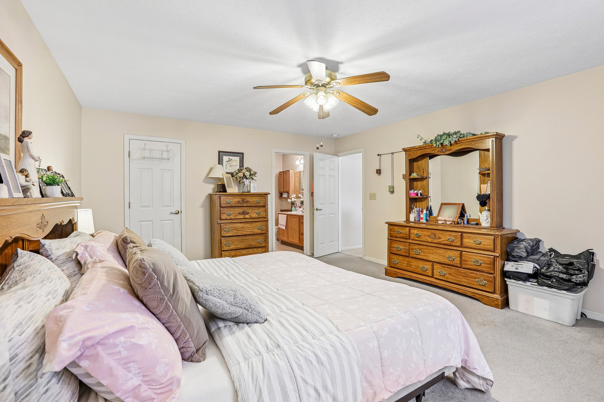 320 E Quail Wood Ln-S2909-027.jpg