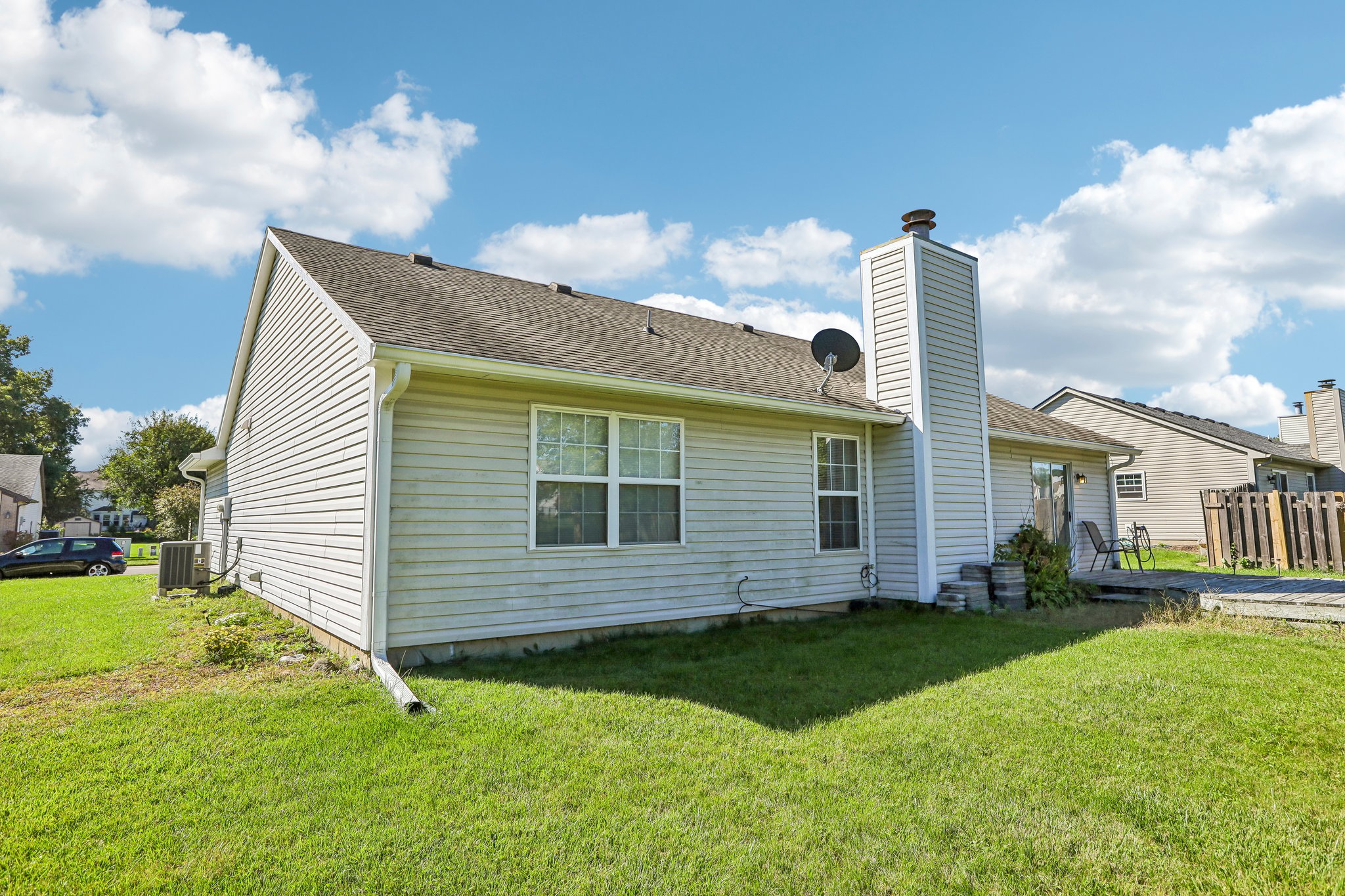 320 E Quail Wood Ln-S2909-034.jpg