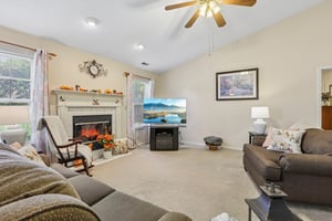 320 E Quail Wood Ln-S2909-009.jpg