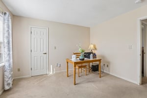 320 E Quail Wood Ln-S2909-017.jpg