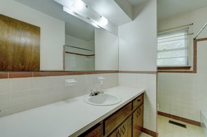  Photo 35