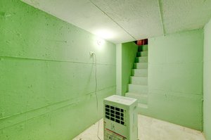  Photo 49