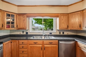 Maple St-S1205-021.jpg