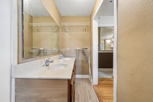 Maple St-S1205-038.jpg