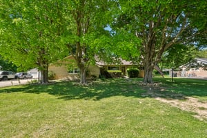 Maple St-S1205-062.jpg