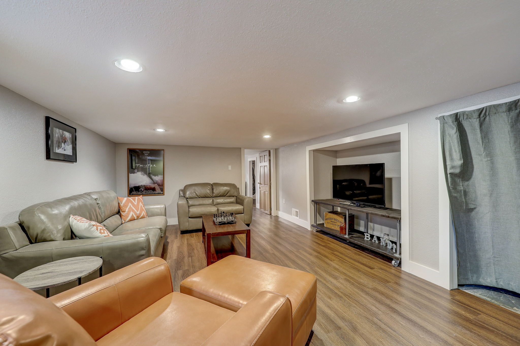 Meacham St-033