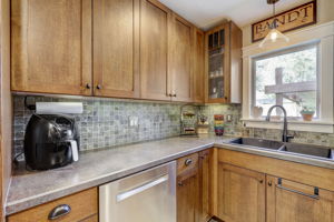 Meacham St-018