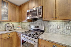 Meacham St-019
