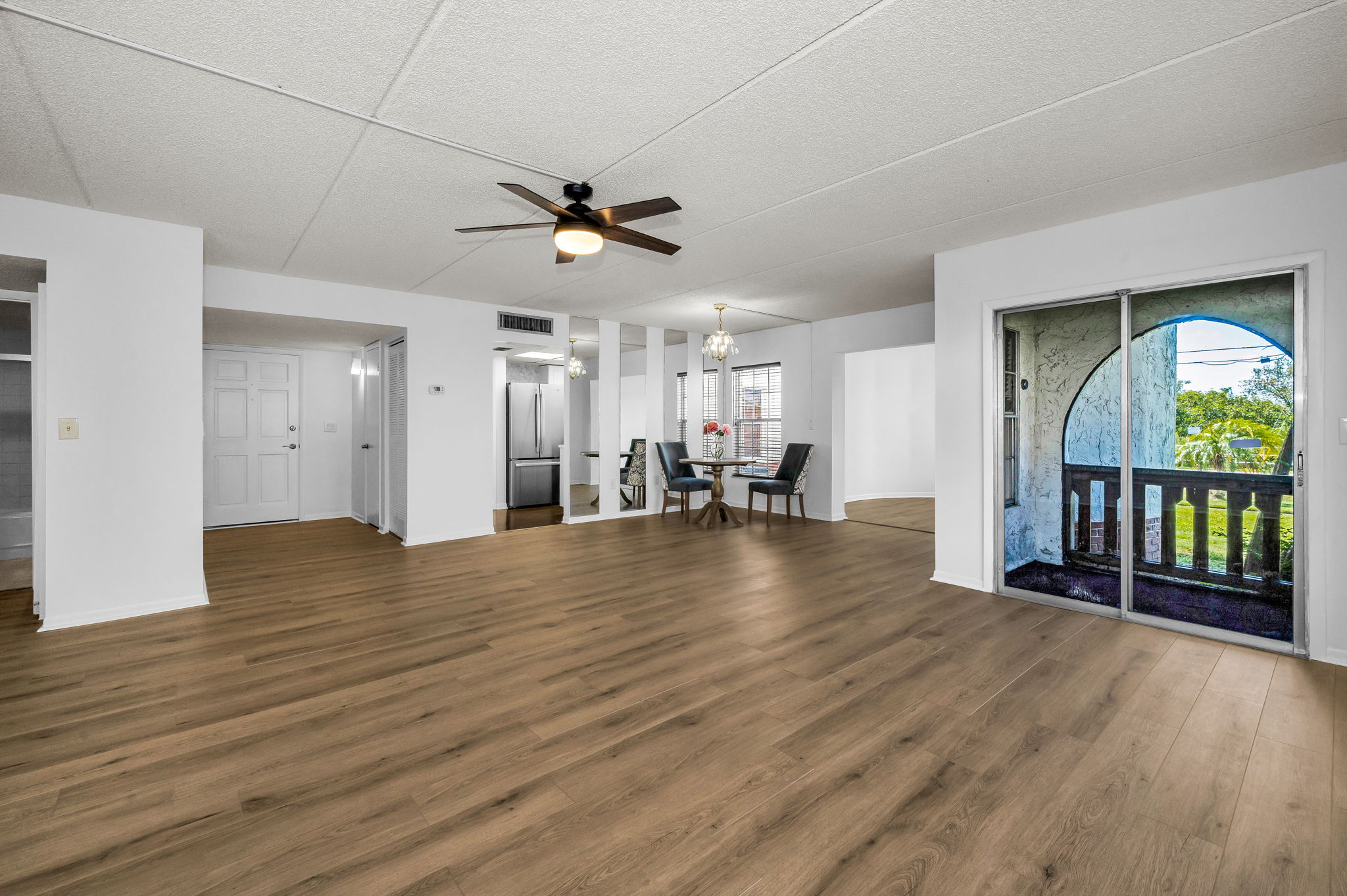 Living Room4