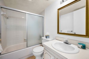Bathroom2