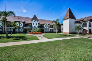 Front Exterior2