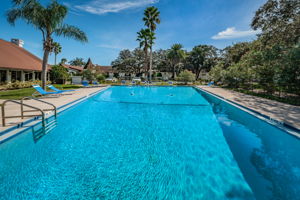 6-Harbour Town Pool