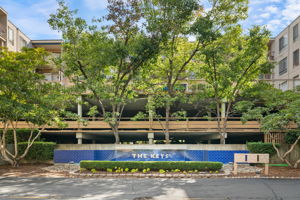  Photo 0