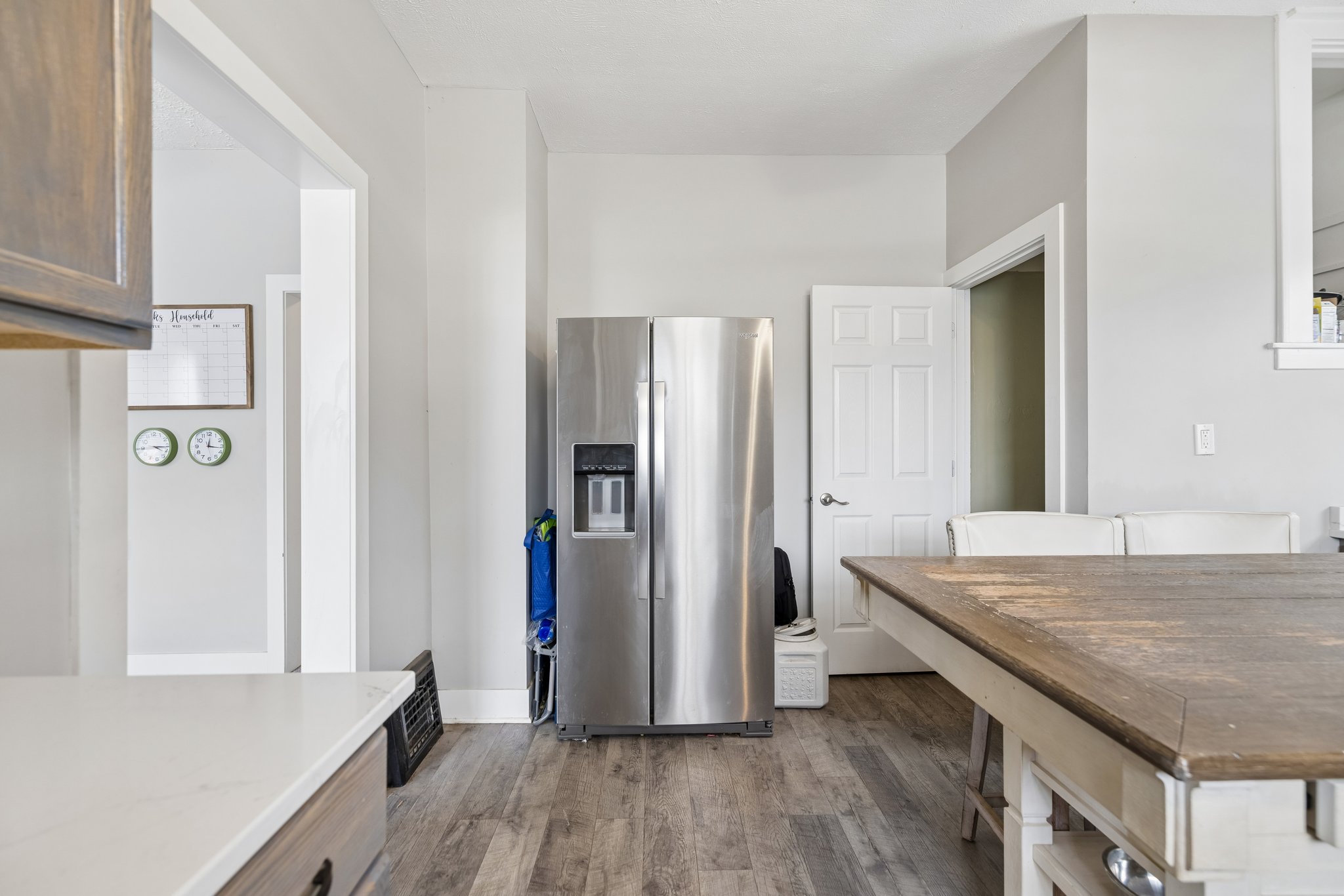 8420 - 320 North St_008.jpg