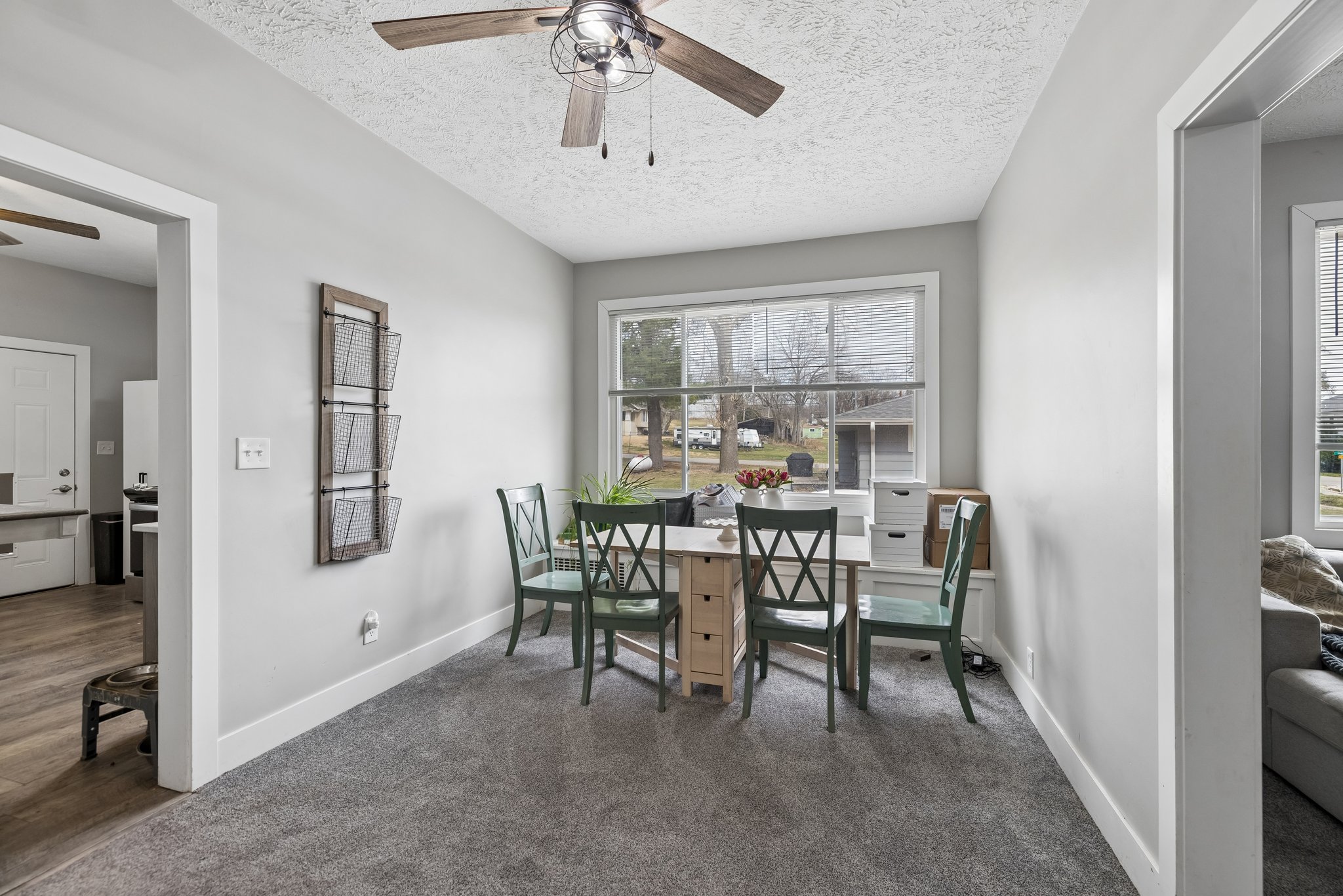 8420 - 320 North St_009.jpg