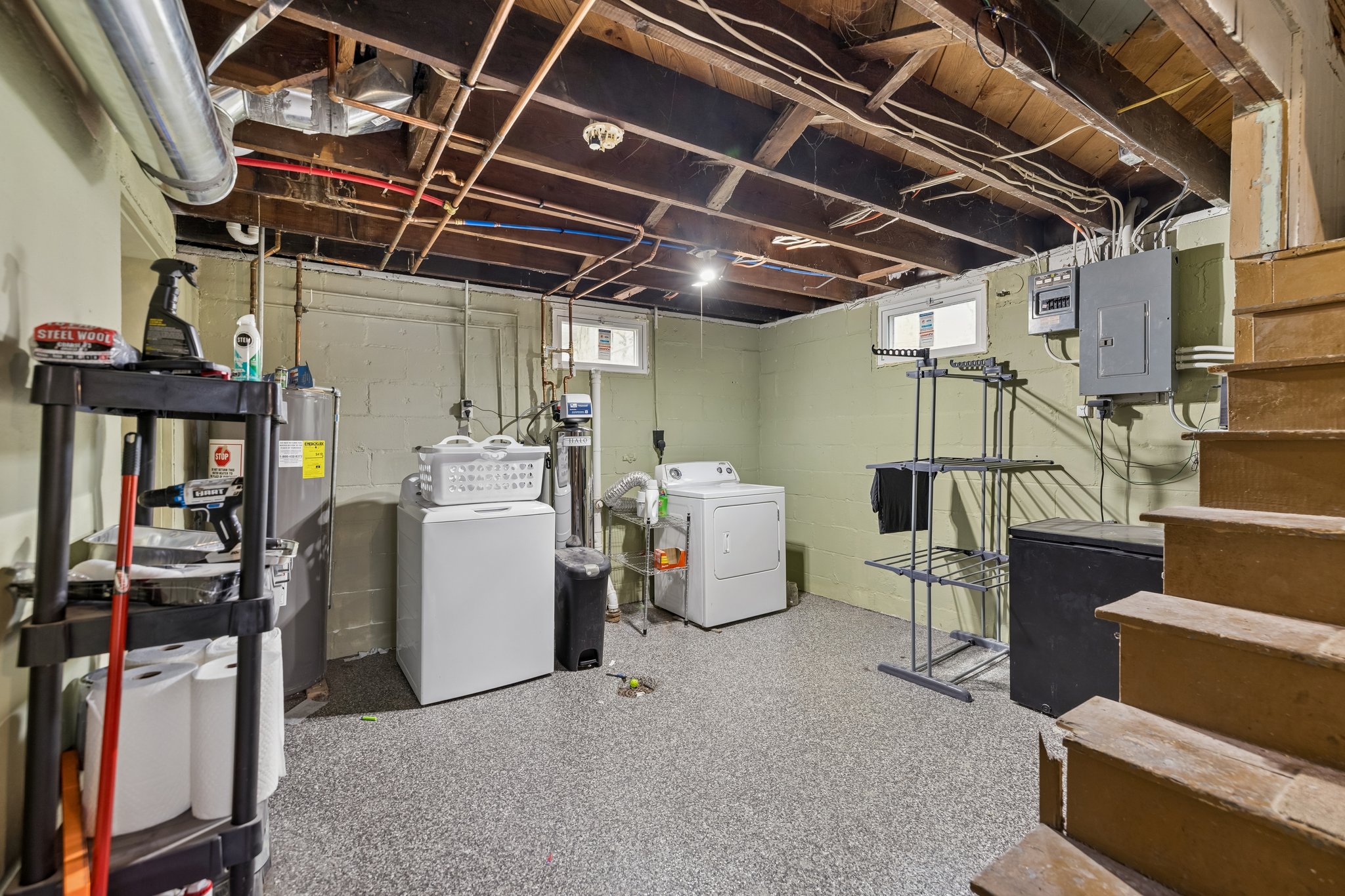 8420 - 320 North St_018.jpg