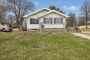 8420 - 320 North St_034.jpg