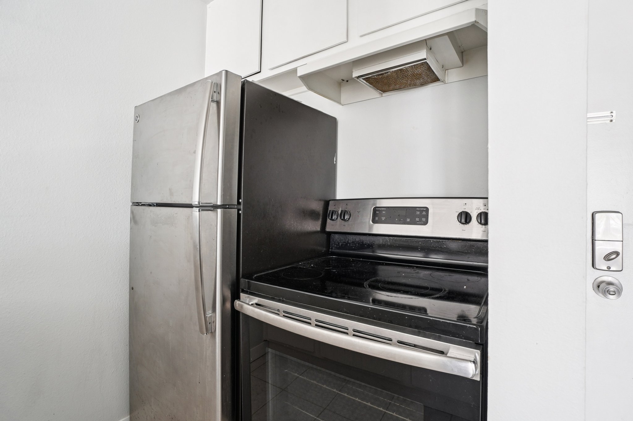 S Ardmore Ave 329-S0207-010.jpg