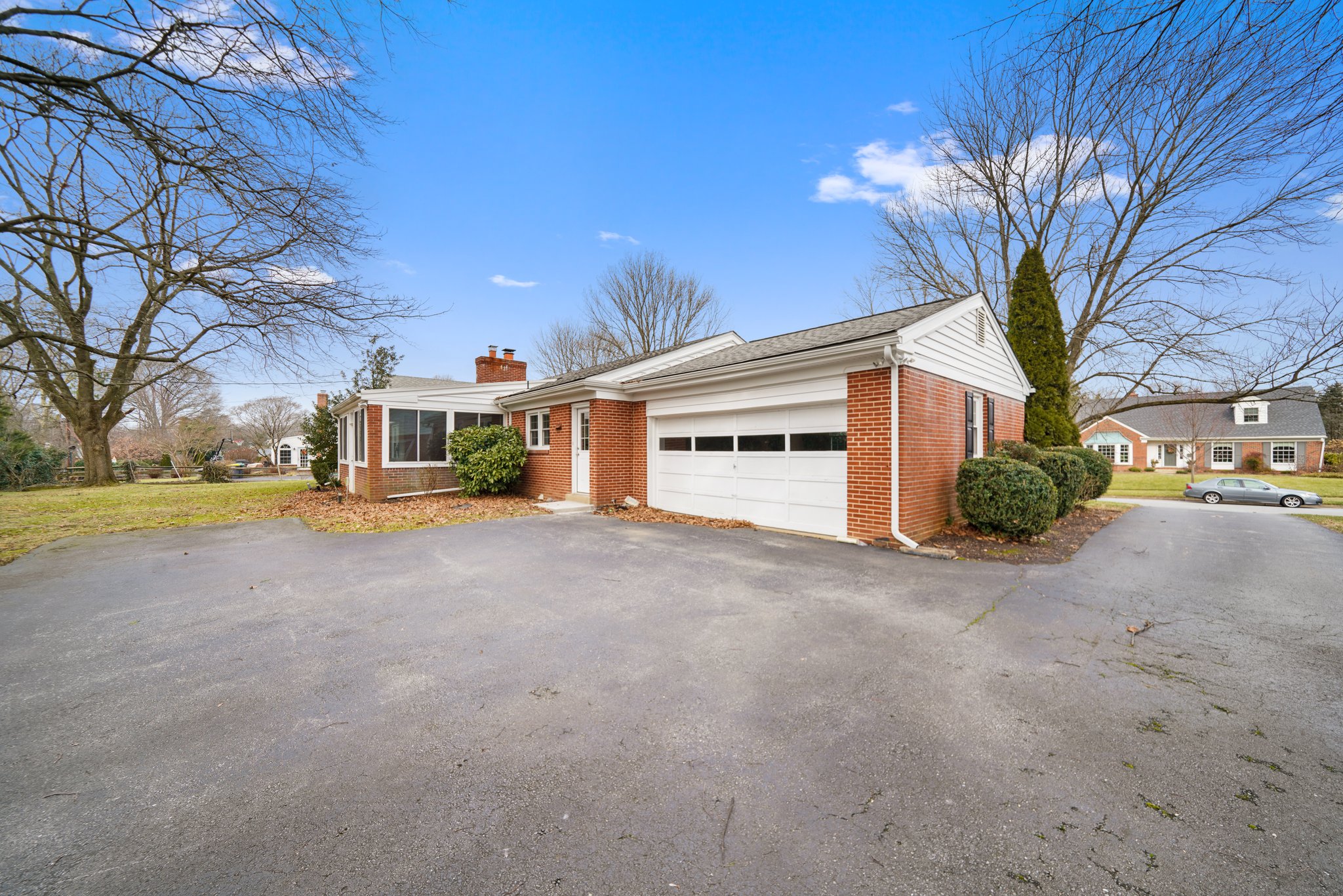 320 Walden Rd, Wilmington, DE 19803 Padula Media