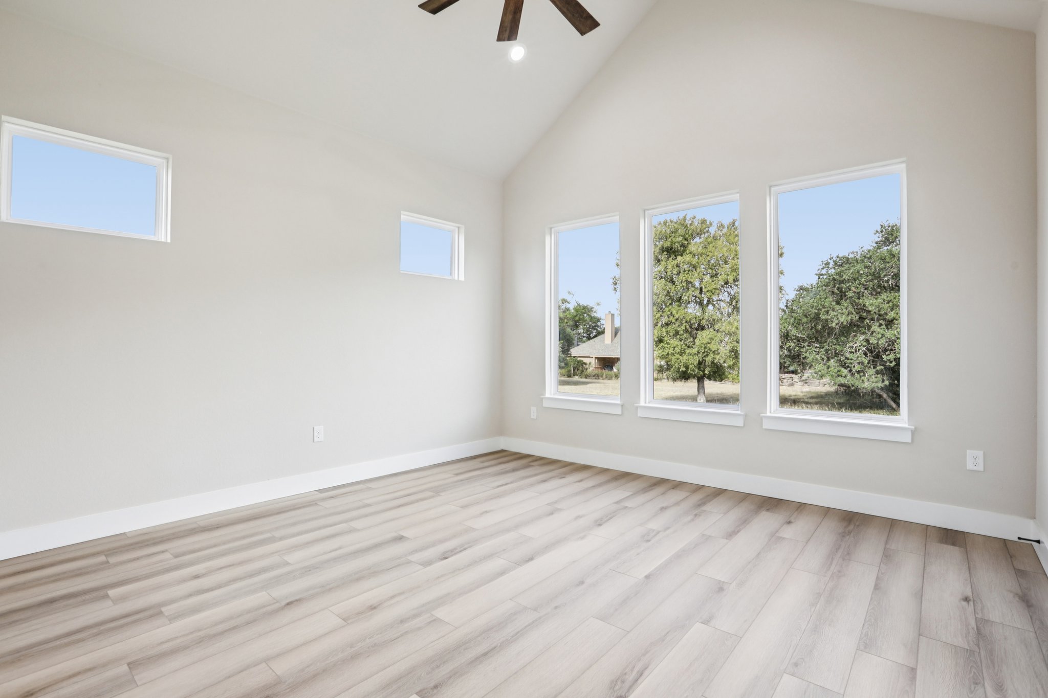 Yellow Ribbon Trl-S0910-026.jpg