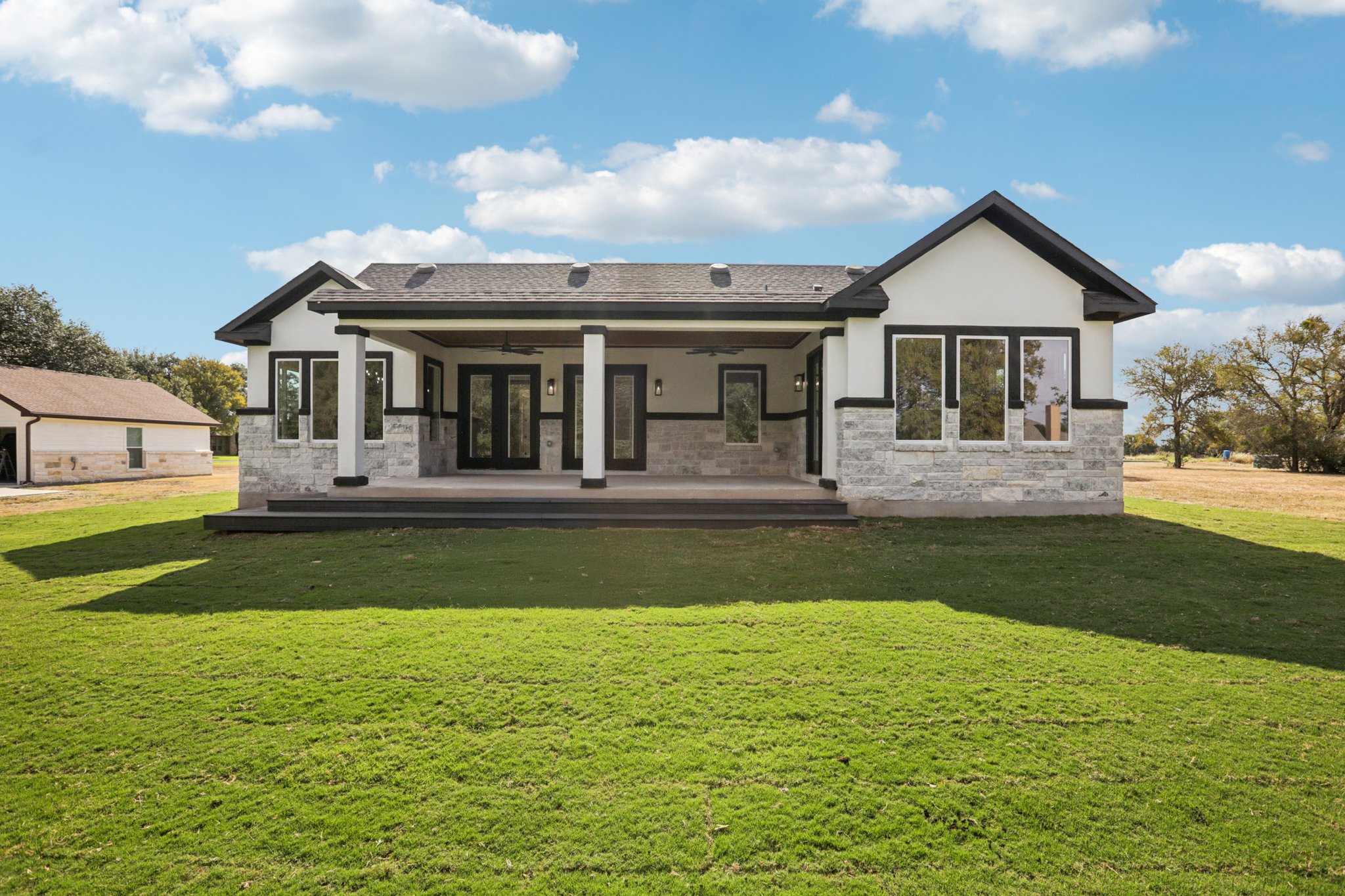 Yellow Ribbon Trl-S0910-050.jpg