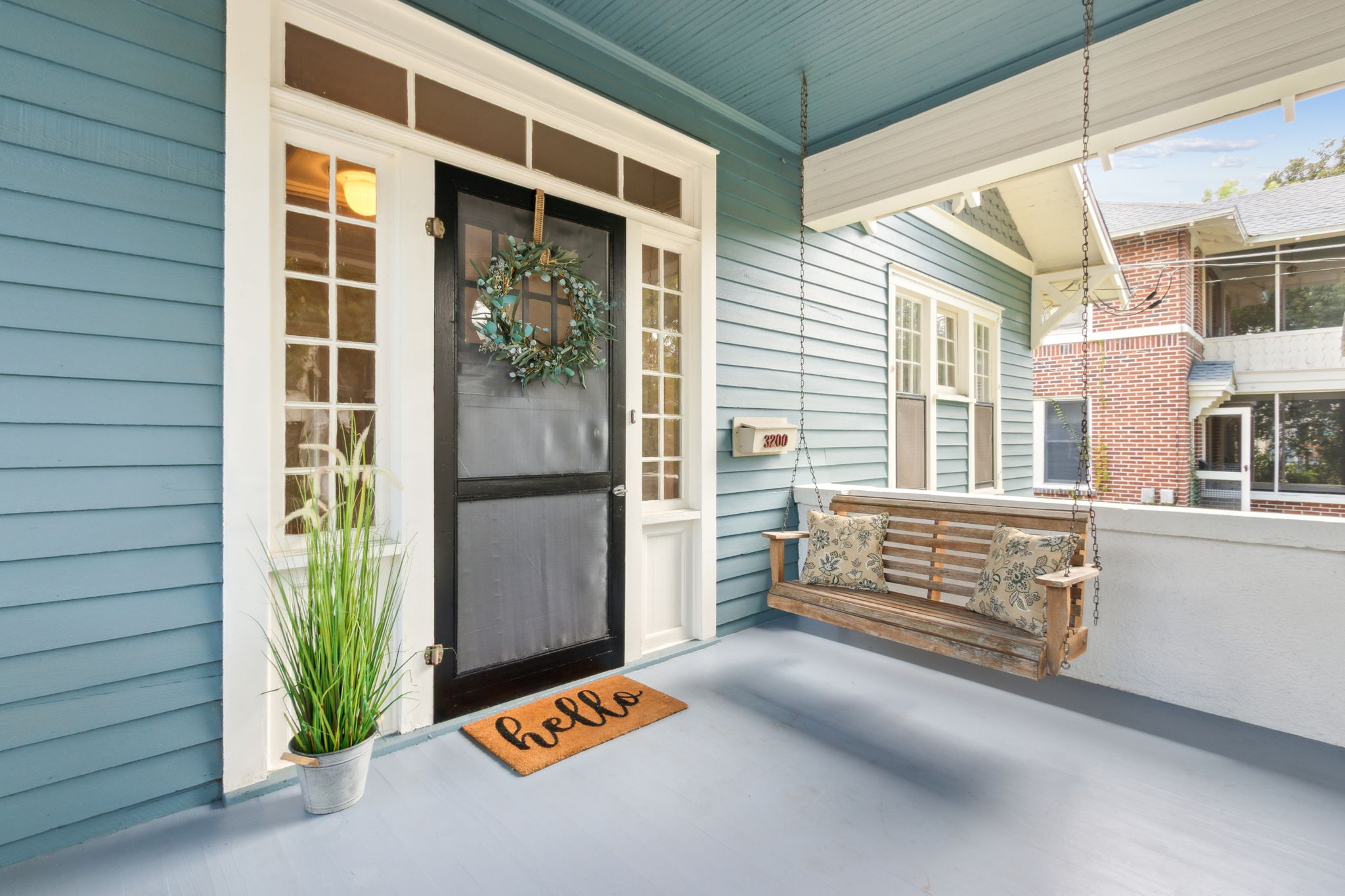 Front Entry Detail