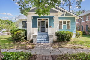 Welcome to 3200 Herschel St