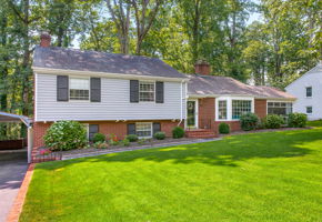03-Exterior Front