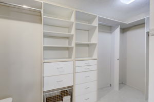 Port Royale Dr N 1207-029