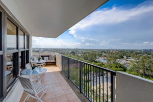 Port Royale Dr N 1207-031