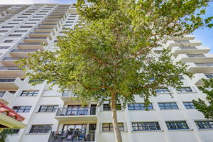 Port Royale Dr N 1207-038