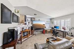 Beacon Shores Cir-0606-008.jpg
