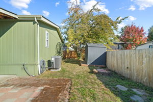  Photo 32