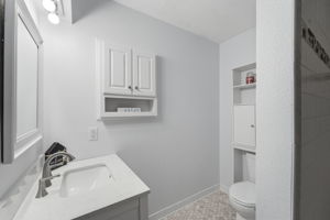  Photo 40