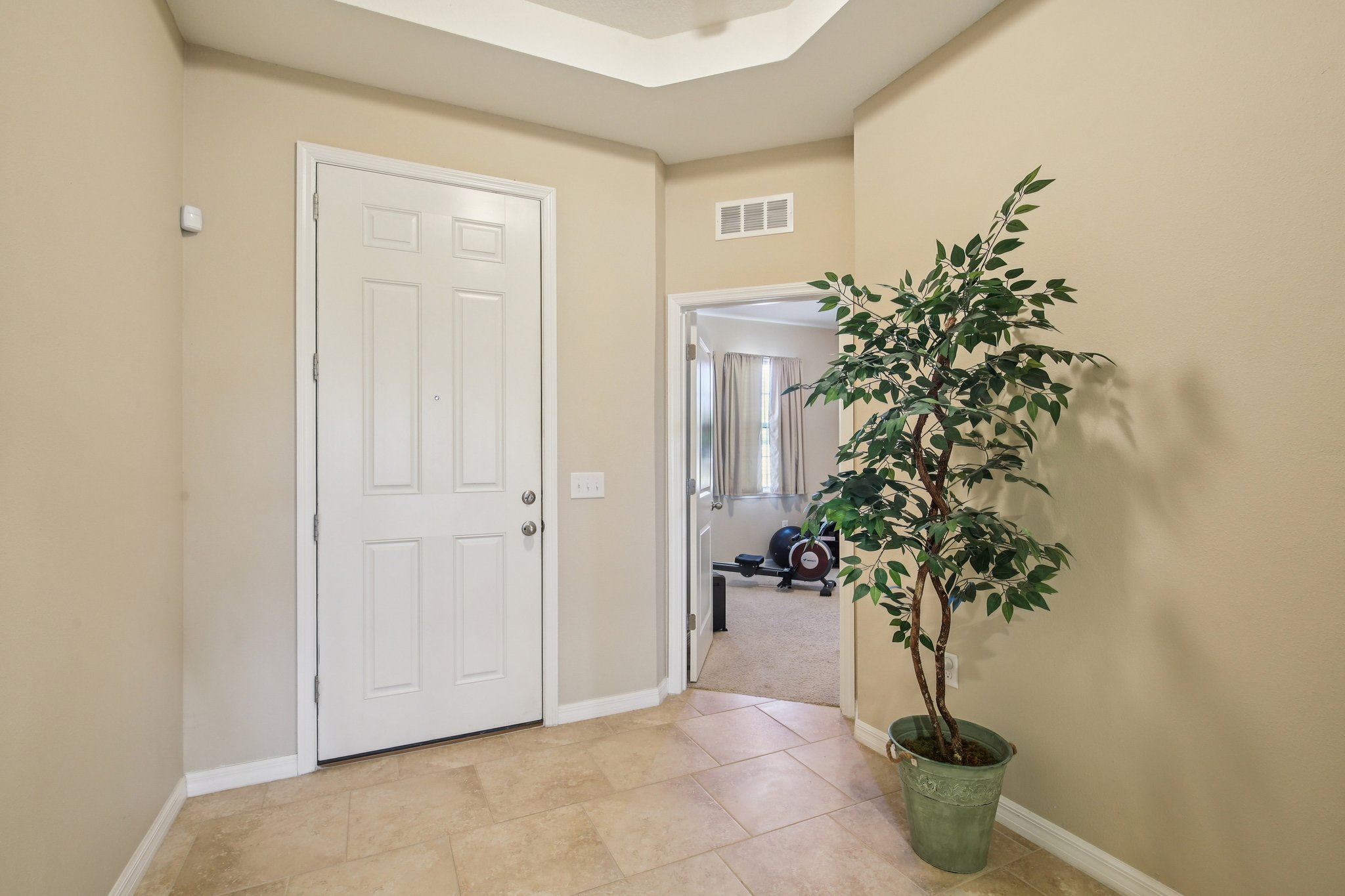 Goddard Dr-S0902-004.jpg